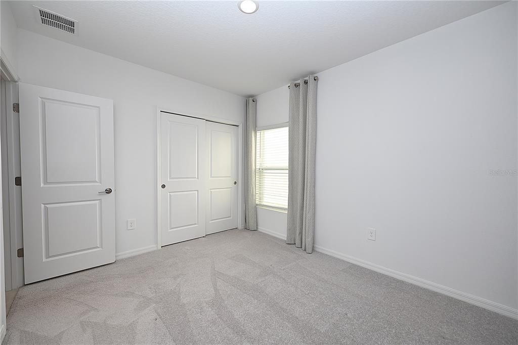 В аренду: $1,960 (3 спален, 2 ванн, 2322 Квадратных фут)