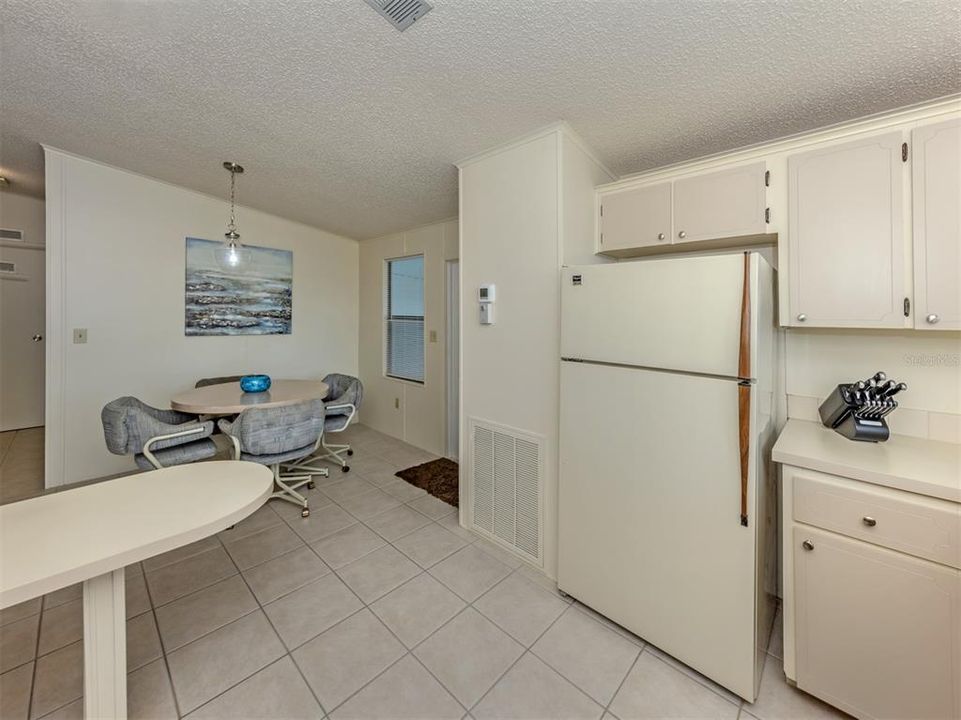 En Venta: $138,000 (2 camas, 2 baños, 935 Pies cuadrados)