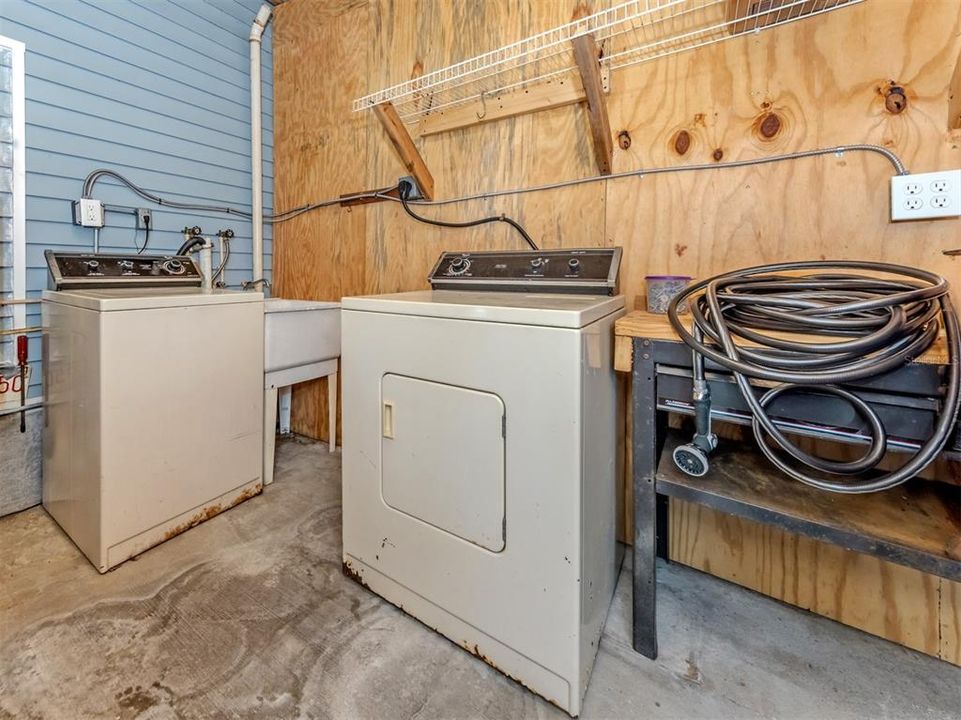 En Venta: $138,000 (2 camas, 2 baños, 935 Pies cuadrados)