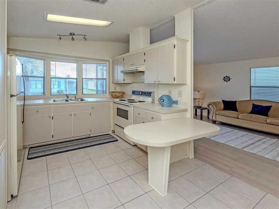 En Venta: $138,000 (2 camas, 2 baños, 935 Pies cuadrados)