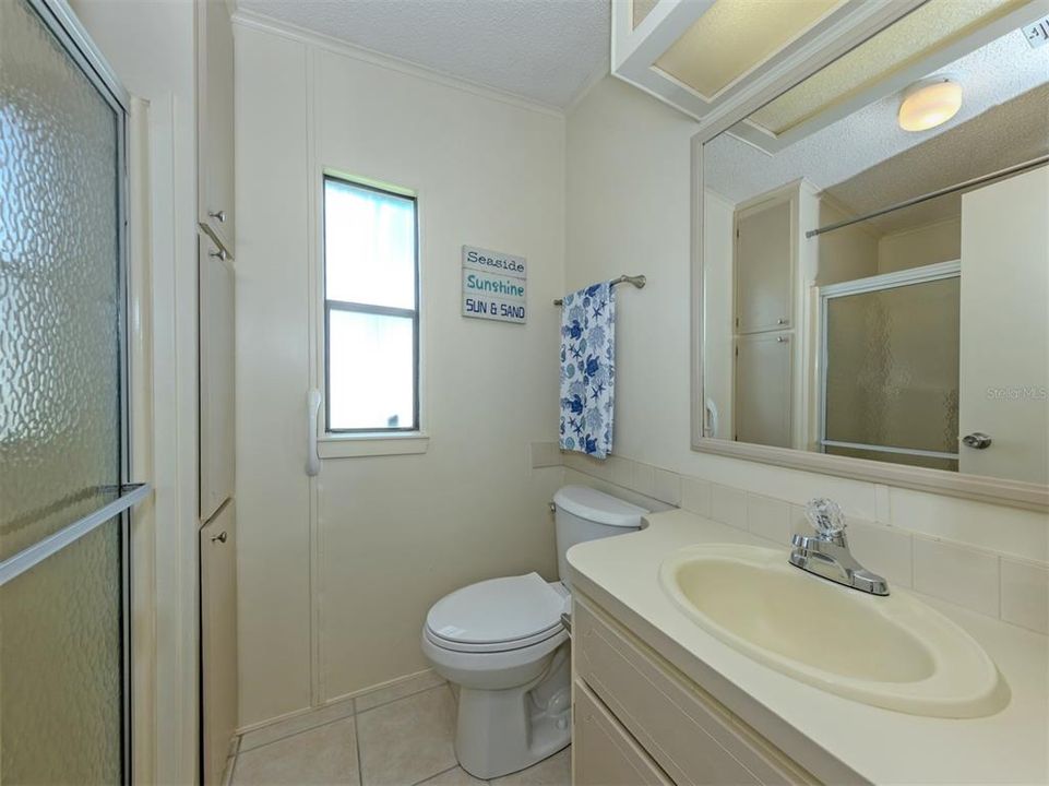 En Venta: $138,000 (2 camas, 2 baños, 935 Pies cuadrados)