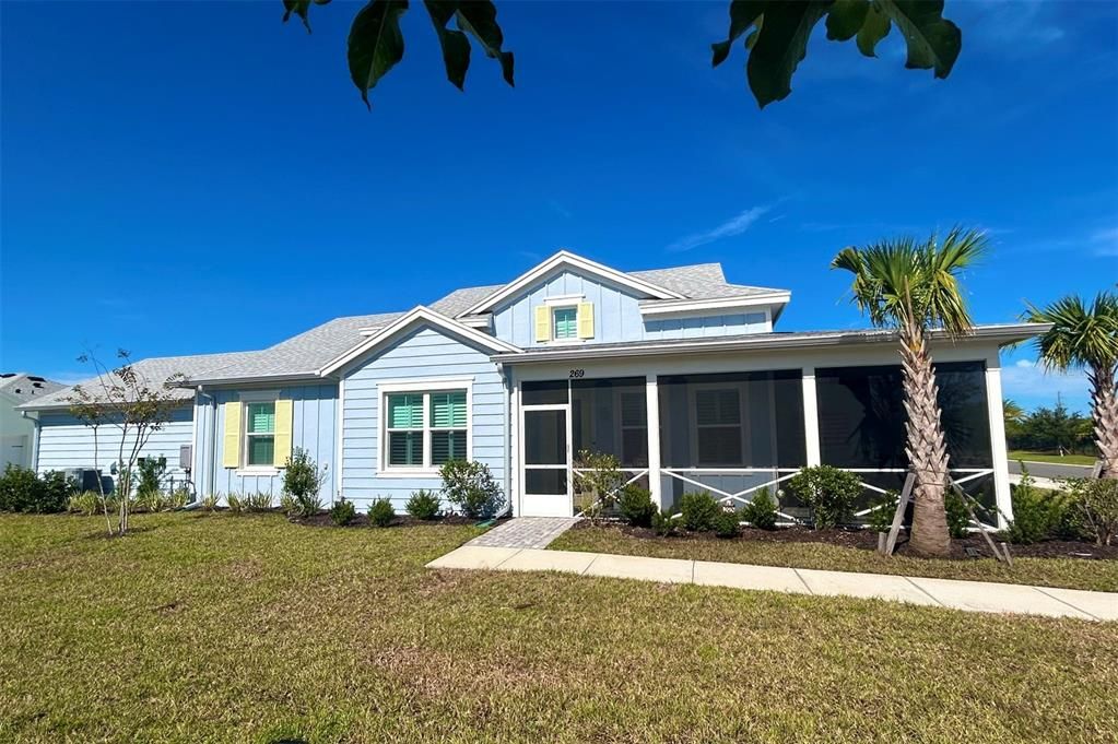 Recently Sold: $425,000 (2 beds, 2 baths, 1464 Square Feet)