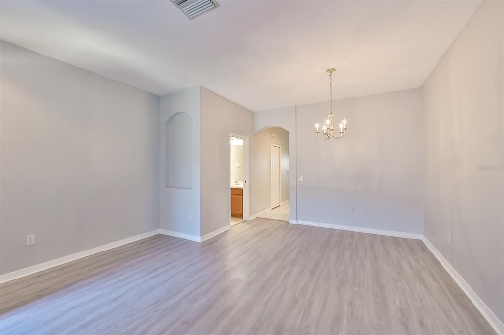 В аренду: $1,795 (2 спален, 2 ванн, 1360 Квадратных фут)