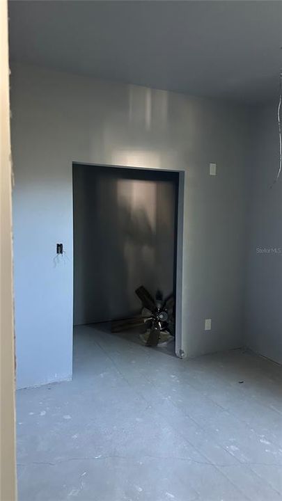 На продажу: $349,999 (2 спален, 2 ванн, 1820 Квадратных фут)