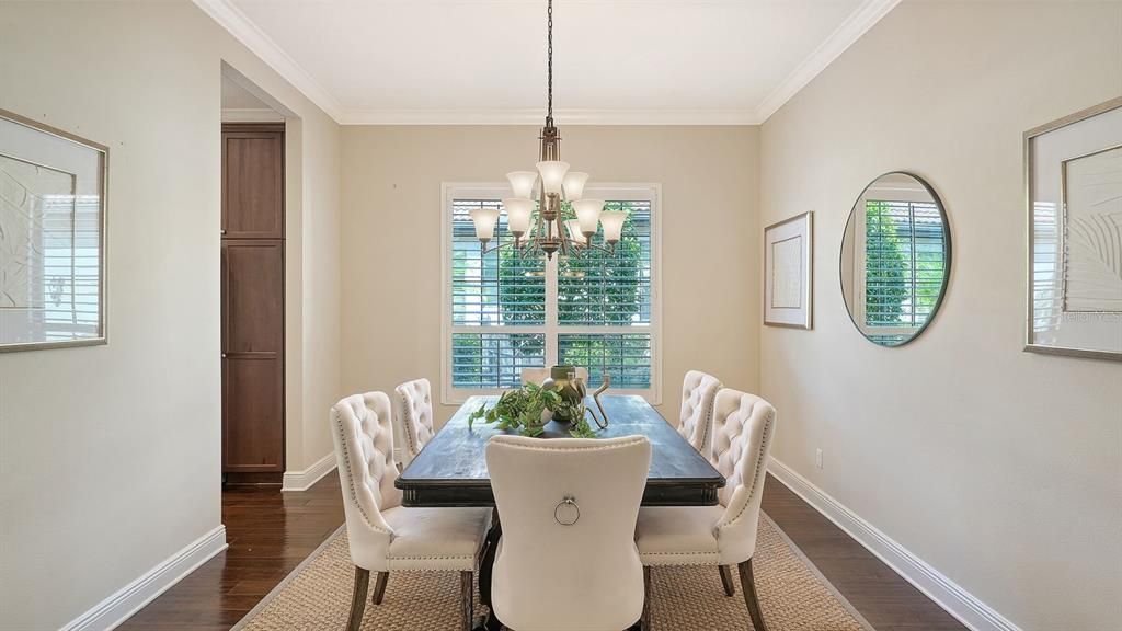 En Venta: $825,000 (3 camas, 2 baños, 2352 Pies cuadrados)