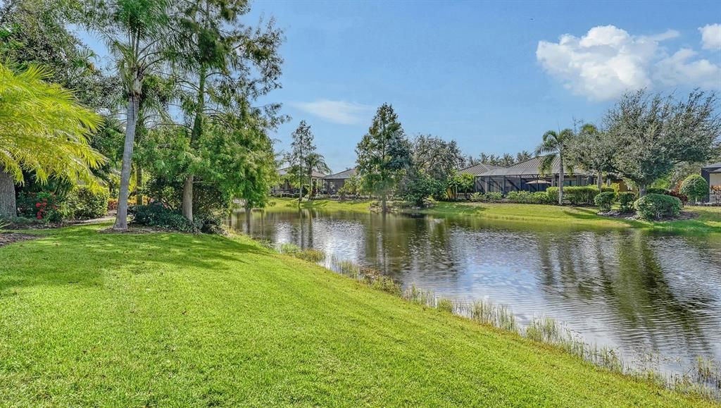 En Venta: $825,000 (3 camas, 2 baños, 2352 Pies cuadrados)