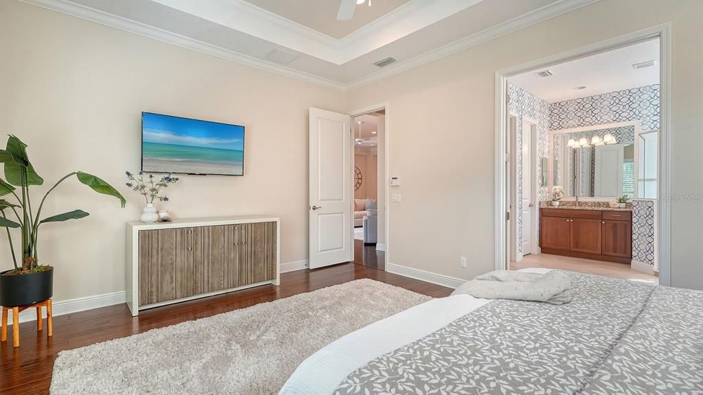 En Venta: $825,000 (3 camas, 2 baños, 2352 Pies cuadrados)