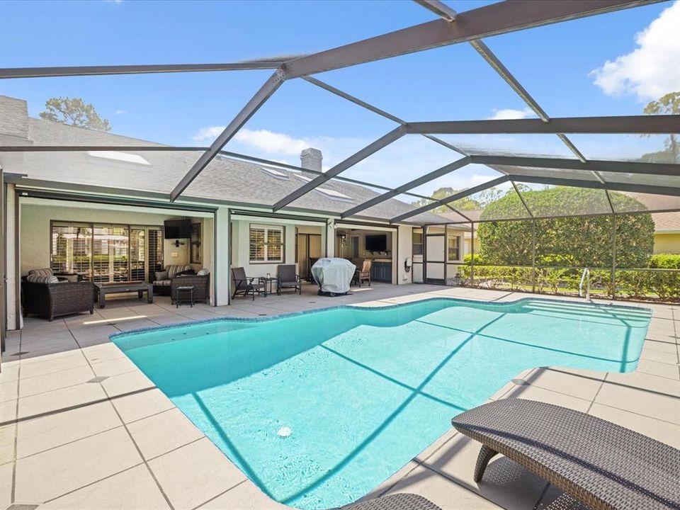 En Venta: $765,000 (3 camas, 2 baños, 2316 Pies cuadrados)