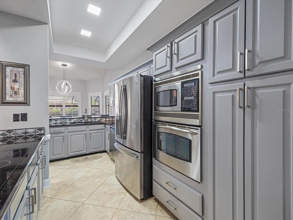 En Venta: $765,000 (3 camas, 2 baños, 2316 Pies cuadrados)