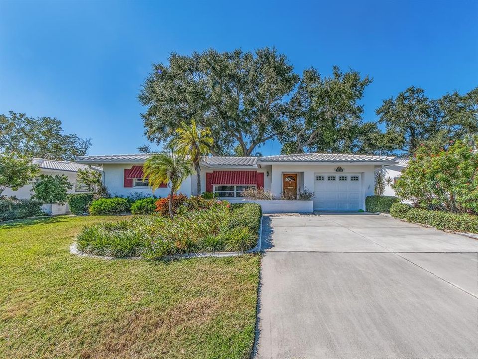 : $439,900 (2 camas, 2 baños, 1649 Pies cuadrados)