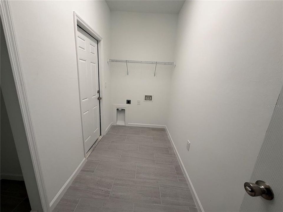 В аренду: $2,000 (3 спален, 2 ванн, 1600 Квадратных фут)