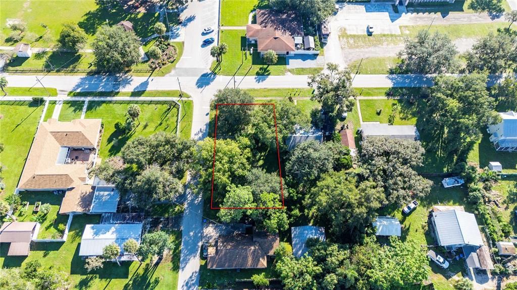 待售: $150,000 (0.23 acres)