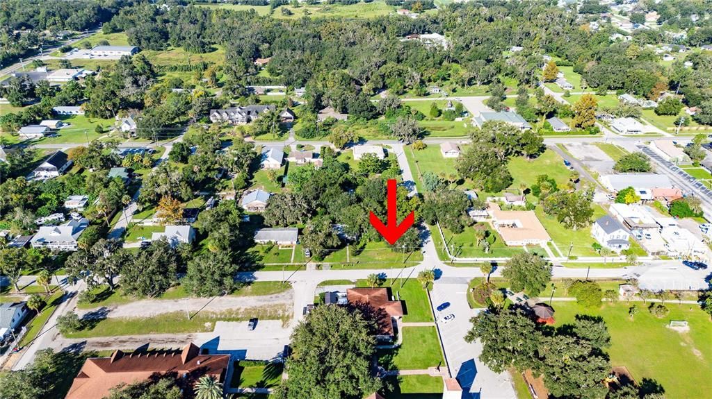 待售: $150,000 (0.23 acres)