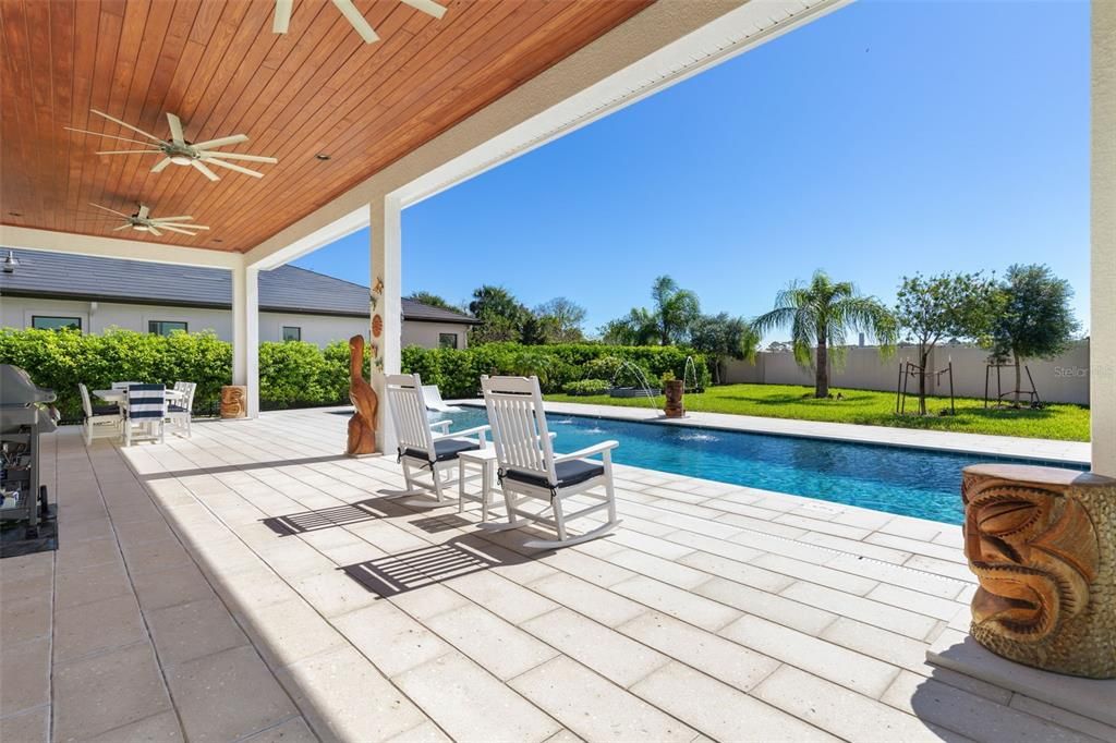 En Venta: $999,997 (3 camas, 2 baños, 2949 Pies cuadrados)
