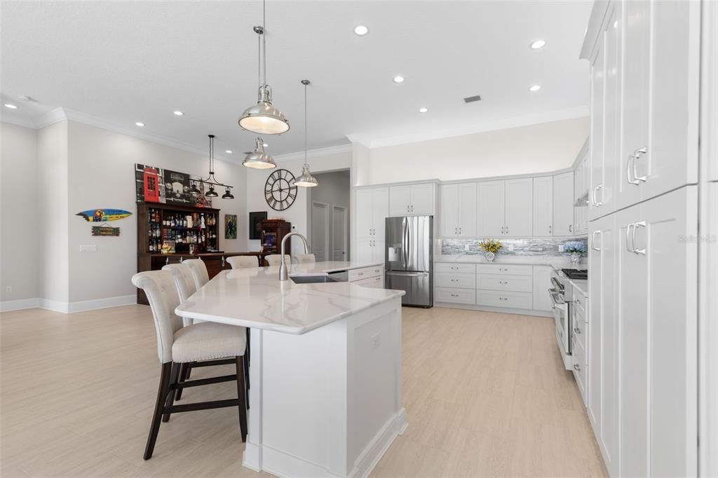 En Venta: $999,997 (3 camas, 2 baños, 2949 Pies cuadrados)