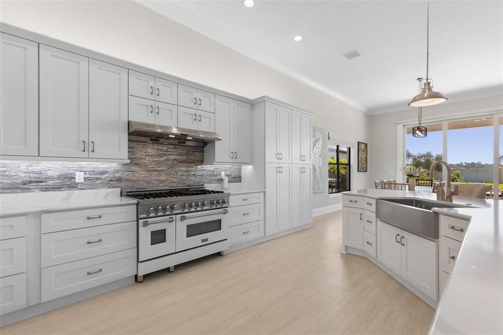 En Venta: $999,997 (3 camas, 2 baños, 2949 Pies cuadrados)