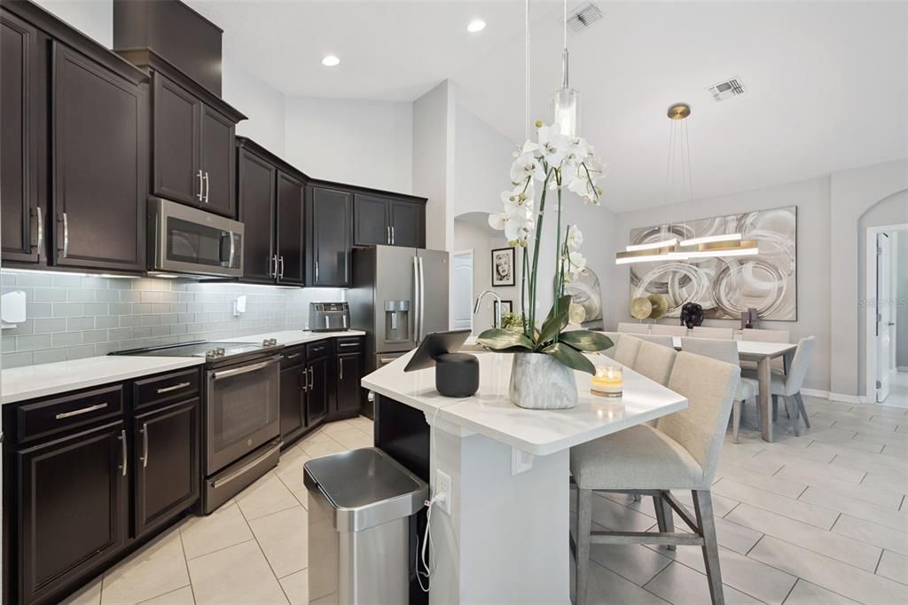 For Sale: $499,000 (3 beds, 2 baths, 1753 Square Feet)