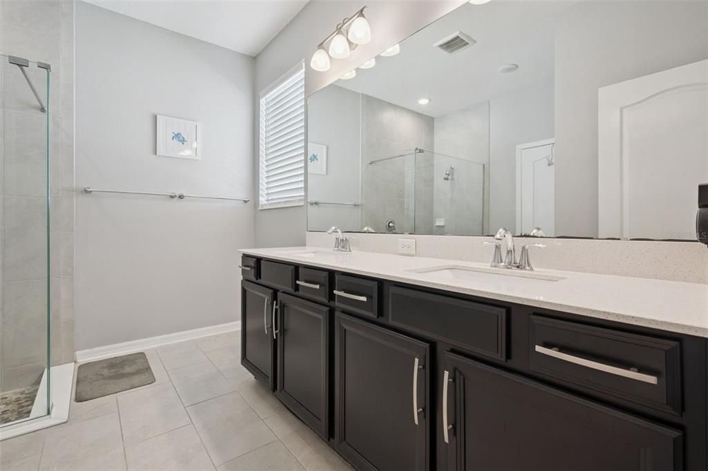 For Sale: $499,000 (3 beds, 2 baths, 1753 Square Feet)