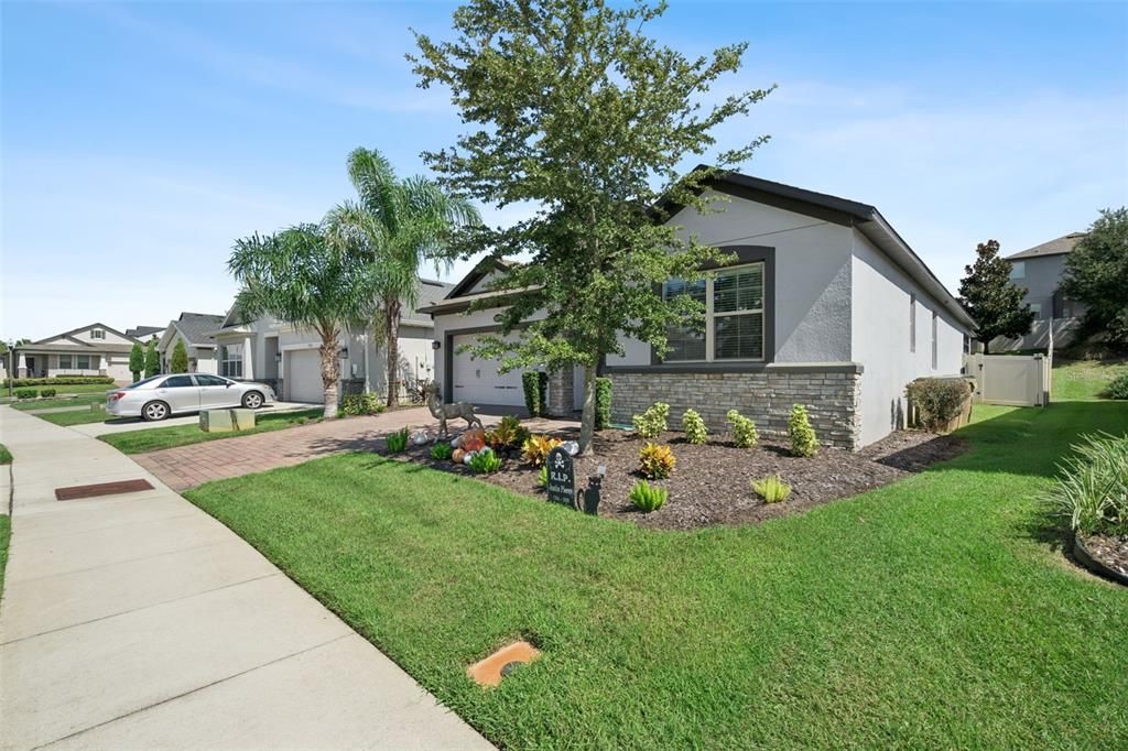 For Sale: $499,000 (3 beds, 2 baths, 1753 Square Feet)