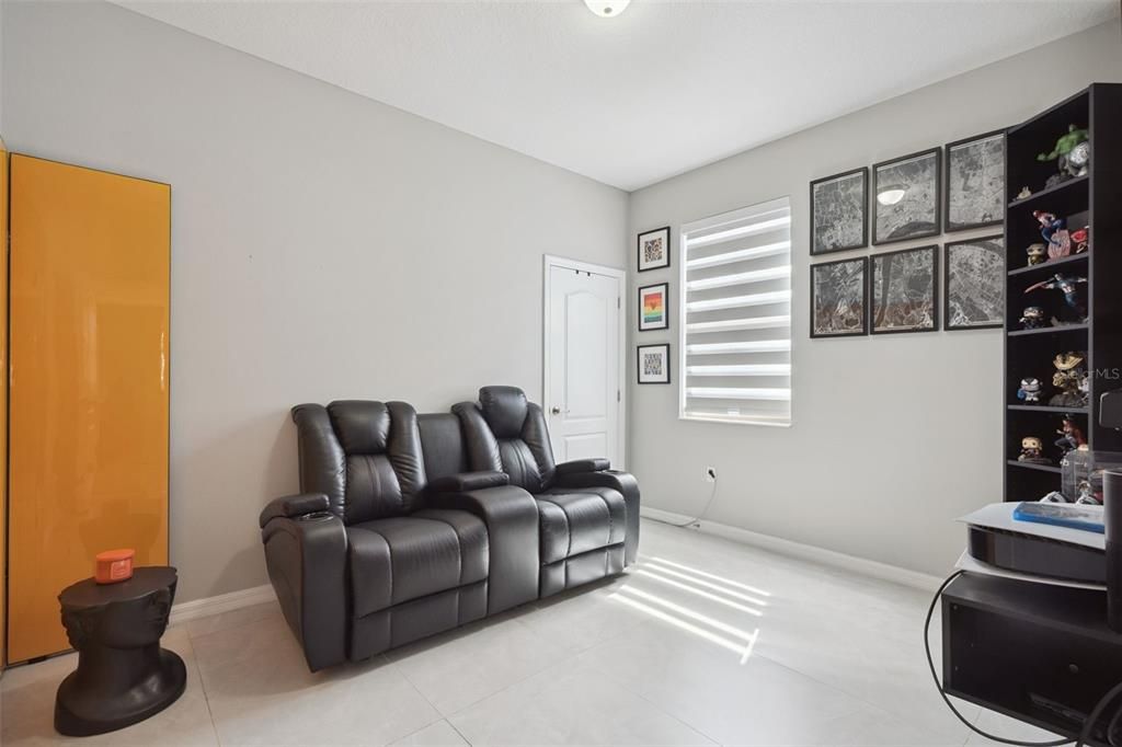 For Sale: $499,000 (3 beds, 2 baths, 1753 Square Feet)