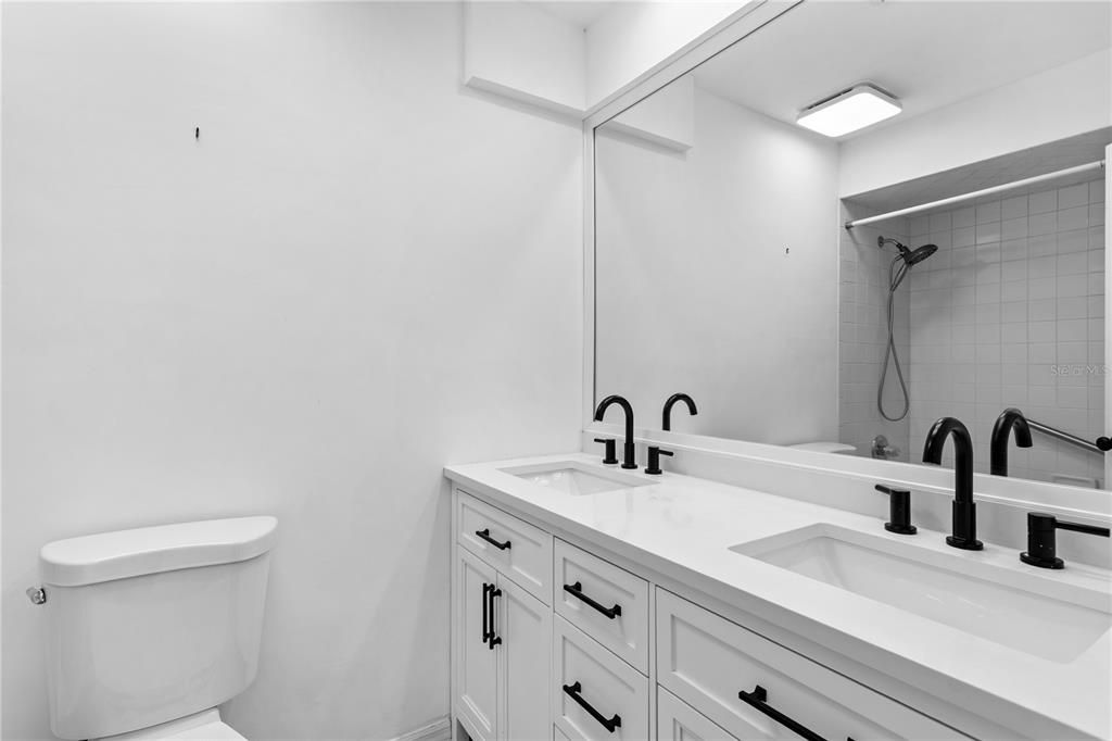 В аренду: $3,800 (3 спален, 2 ванн, 1611 Квадратных фут)