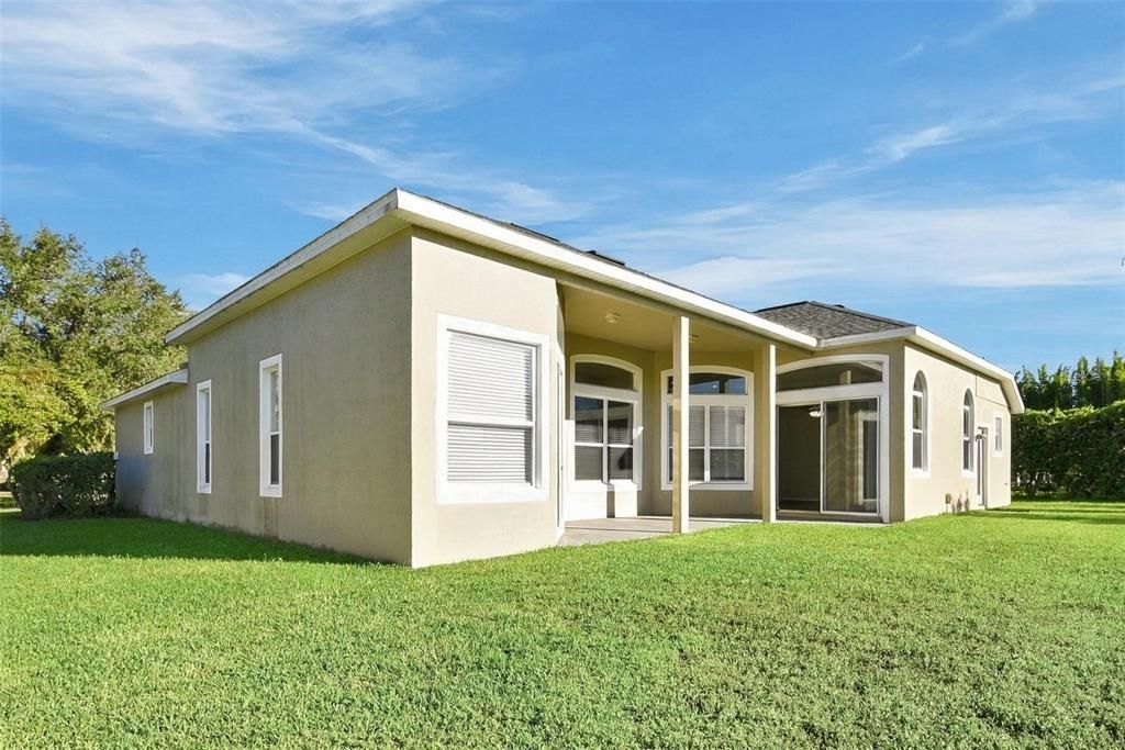 На продажу: $669,900 (4 спален, 3 ванн, 3180 Квадратных фут)