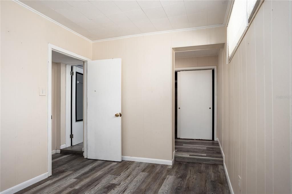 For Sale: $860,000 (9 beds, 0 baths, 4312 Square Feet)