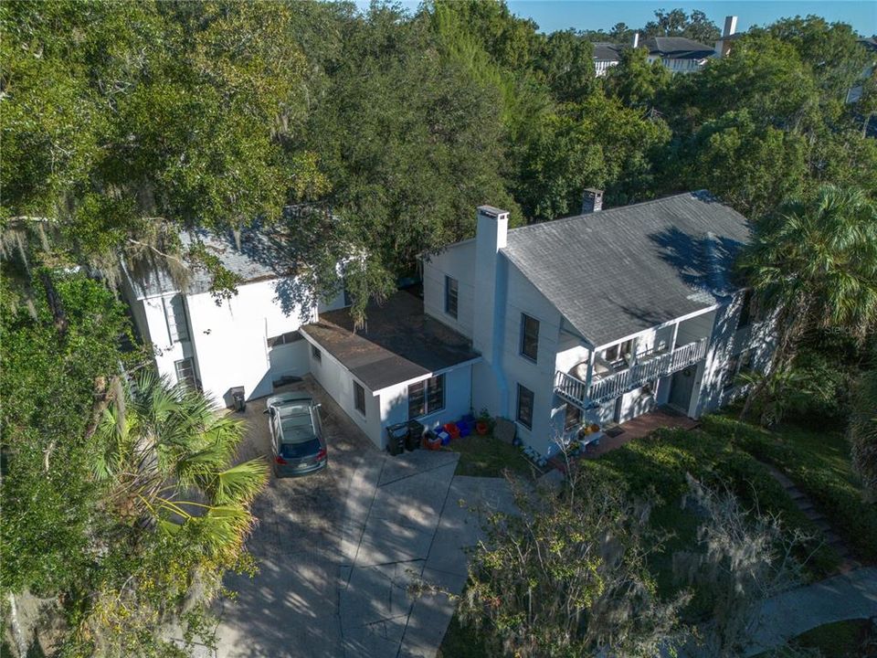 For Sale: $860,000 (9 beds, 0 baths, 4312 Square Feet)