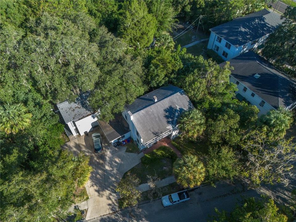 For Sale: $860,000 (9 beds, 0 baths, 4312 Square Feet)