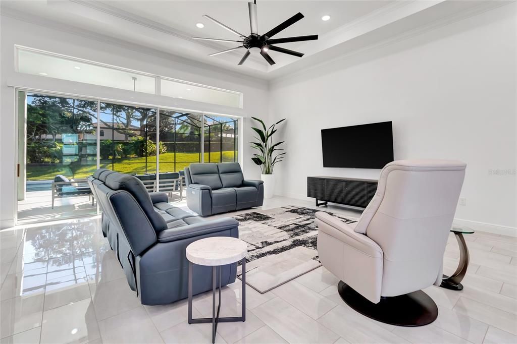 For Sale: $1,250,000 (5 beds, 3 baths, 3617 Square Feet)