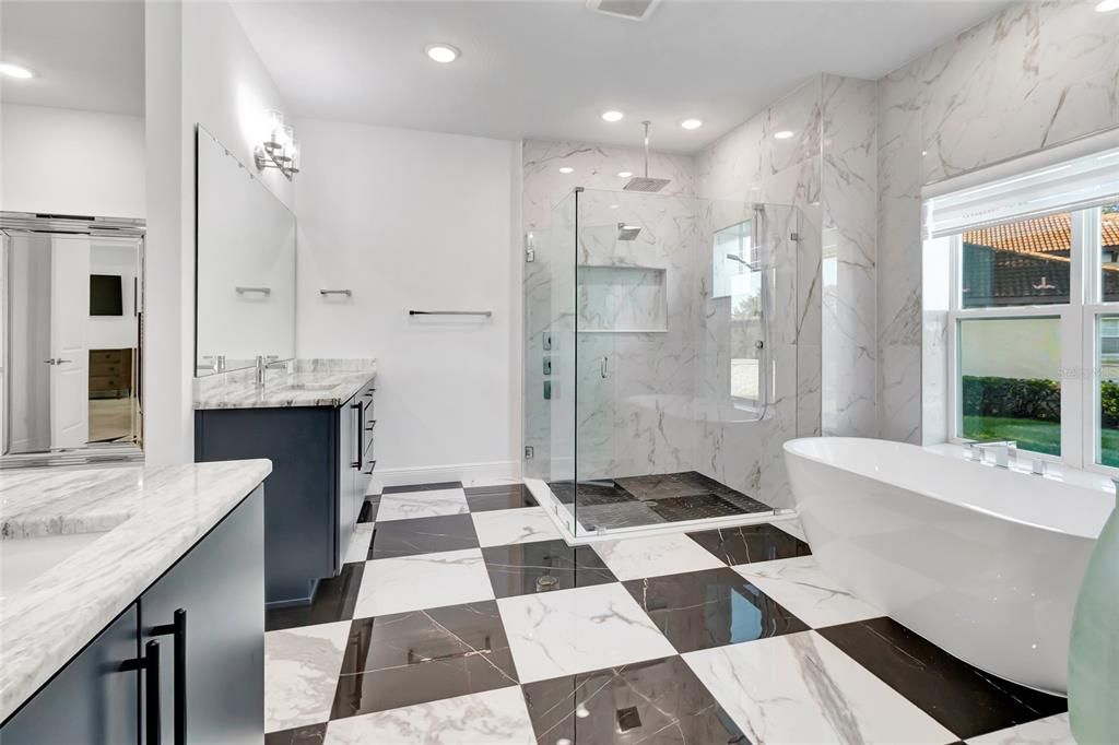 For Sale: $1,250,000 (5 beds, 3 baths, 3617 Square Feet)
