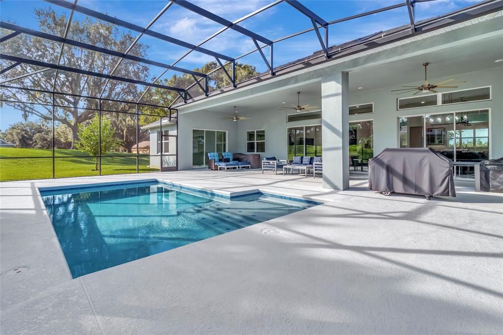 For Sale: $1,250,000 (5 beds, 3 baths, 3617 Square Feet)