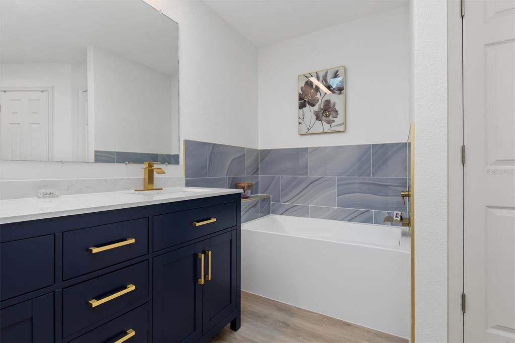 На продажу: $425,000 (3 спален, 2 ванн, 2162 Квадратных фут)