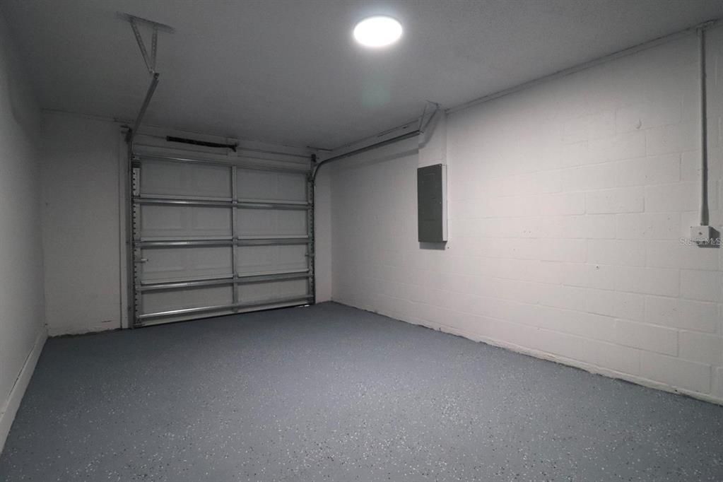 For Rent: $2,000 (3 beds, 2 baths, 1245 Square Feet)