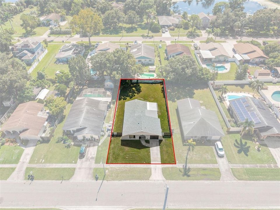 En Venta: $399,900 (4 camas, 2 baños, 1378 Pies cuadrados)