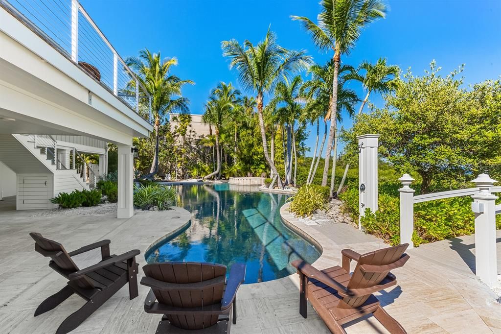 For Sale: $11,750,000 (5 beds, 5 baths, 5472 Square Feet)