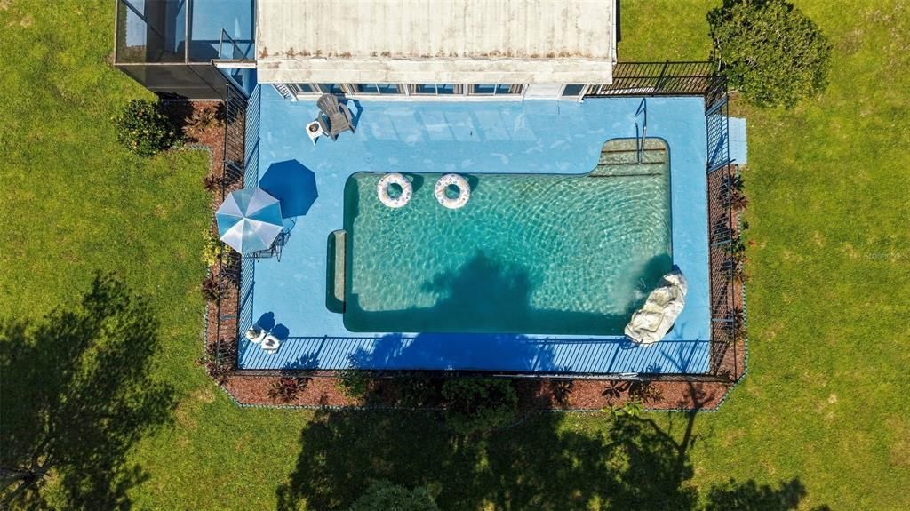 На продажу: $279,000 (3 спален, 2 ванн, 1235 Квадратных фут)