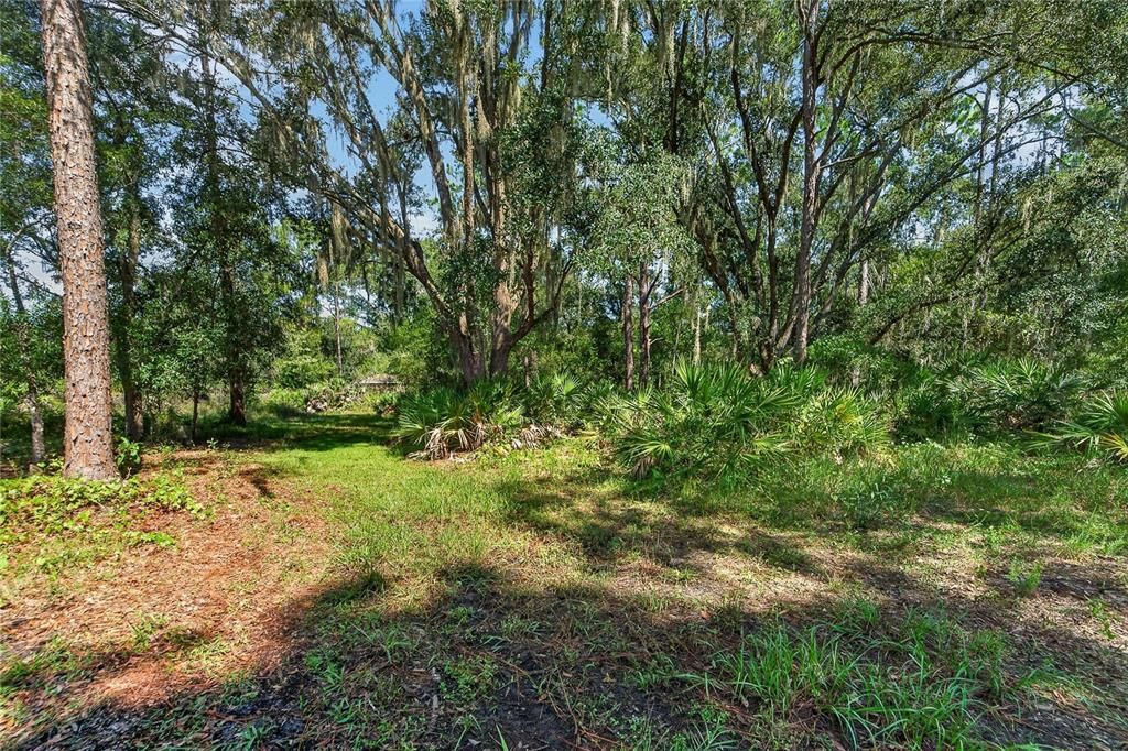 For Sale: $1,200,000 (1.00 acres)