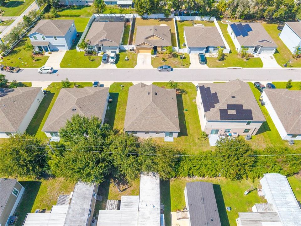 For Rent: $1,975 (3 beds, 2 baths, 1425 Square Feet)