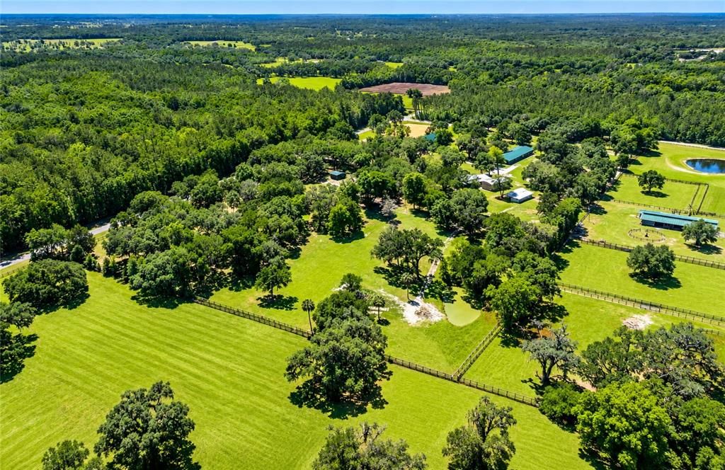 En Venta: $1,800,000 (3 camas, 3 baños, 2570.41 Pies cuadrados)