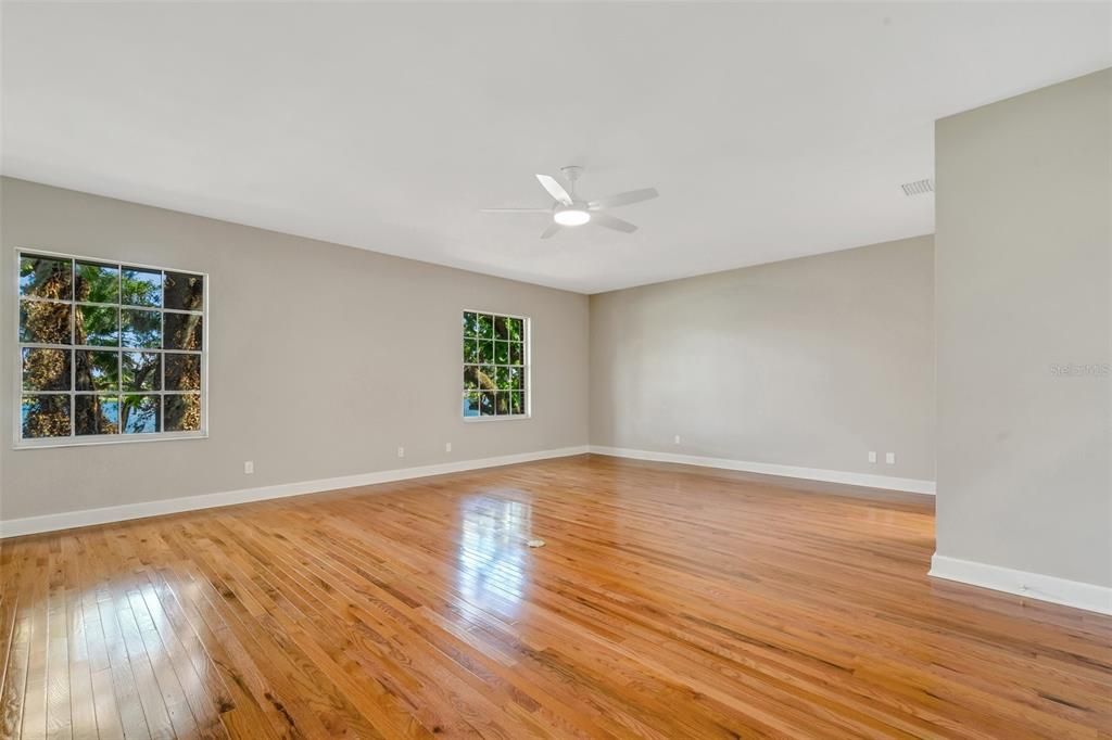 В аренду: $3,800 (3 спален, 2 ванн, 2854 Квадратных фут)
