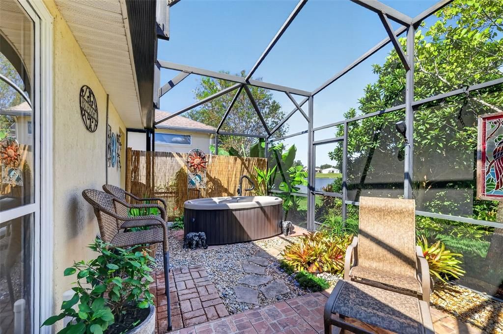 For Sale: $400,000 (4 beds, 2 baths, 2093 Square Feet)