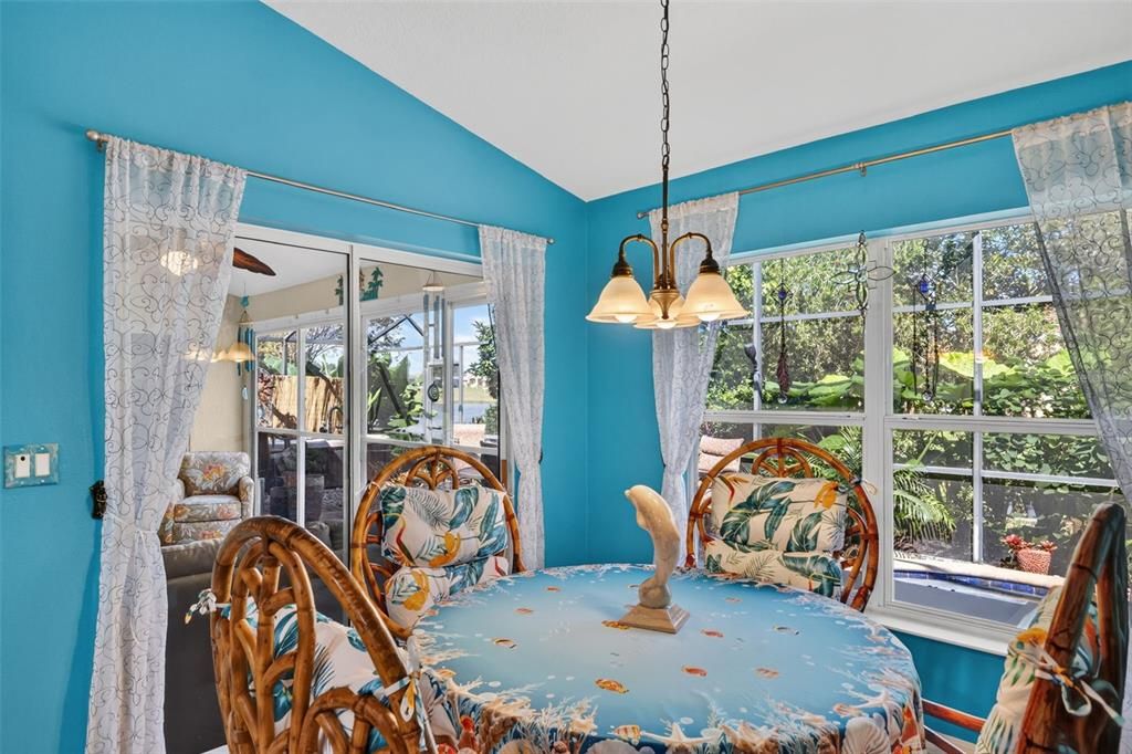 For Sale: $400,000 (4 beds, 2 baths, 2093 Square Feet)