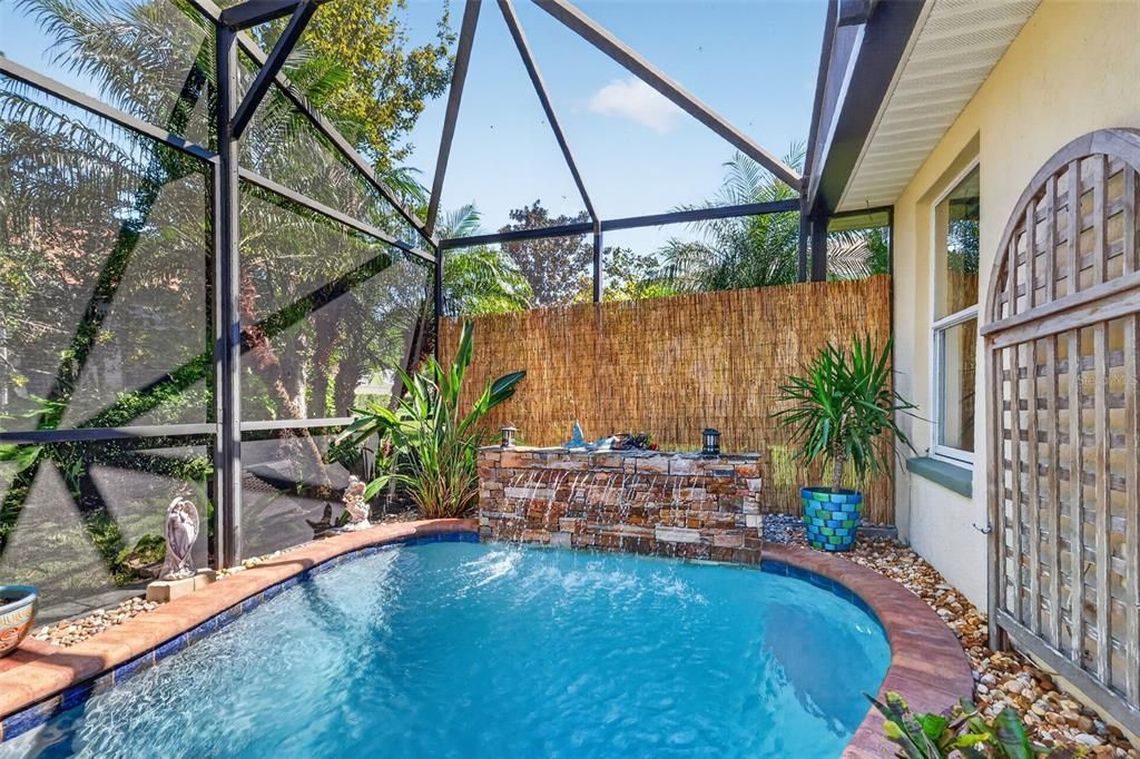 For Sale: $400,000 (4 beds, 2 baths, 2093 Square Feet)