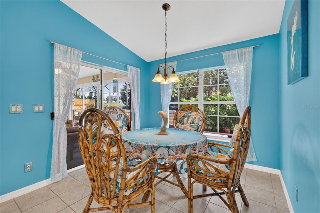 For Sale: $400,000 (4 beds, 2 baths, 2093 Square Feet)