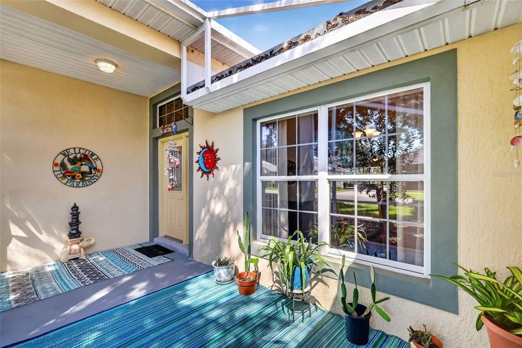 For Sale: $400,000 (4 beds, 2 baths, 2093 Square Feet)