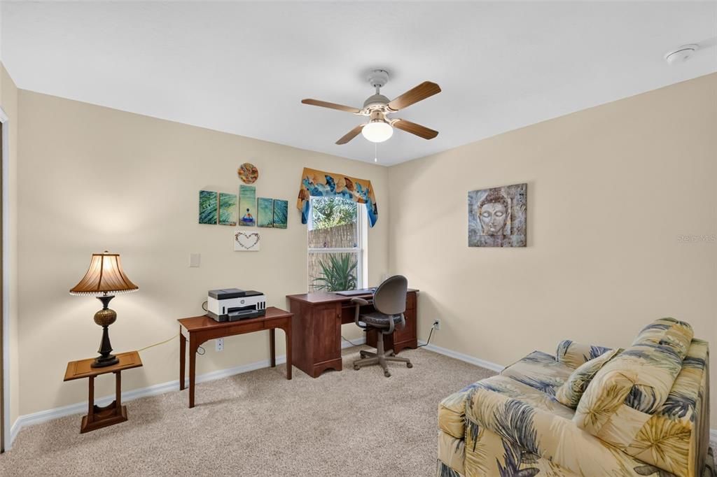 For Sale: $400,000 (4 beds, 2 baths, 2093 Square Feet)