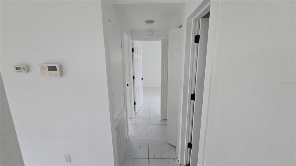 En Venta: $399,000 (3 camas, 2 baños, 1324 Pies cuadrados)