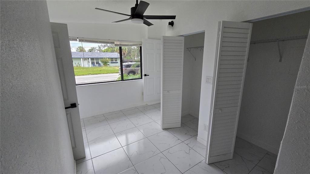 En Venta: $399,000 (3 camas, 2 baños, 1324 Pies cuadrados)