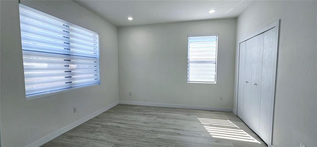 For Rent: $2,900 (3 beds, 2 baths, 1596 Square Feet)